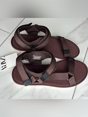 ZARA Brown Adhesive Strap Women’s Sandals/Flats